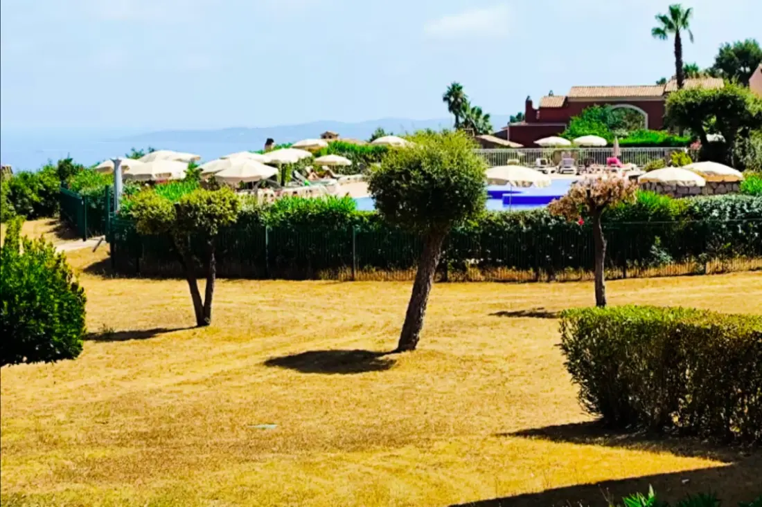 Appartement Familial Avec Vue Mer Et Piscine