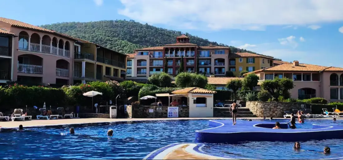 Appartement Familial Avec Vue Mer Et Piscine