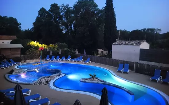 Flower Camping du Moulin des Iscles ***