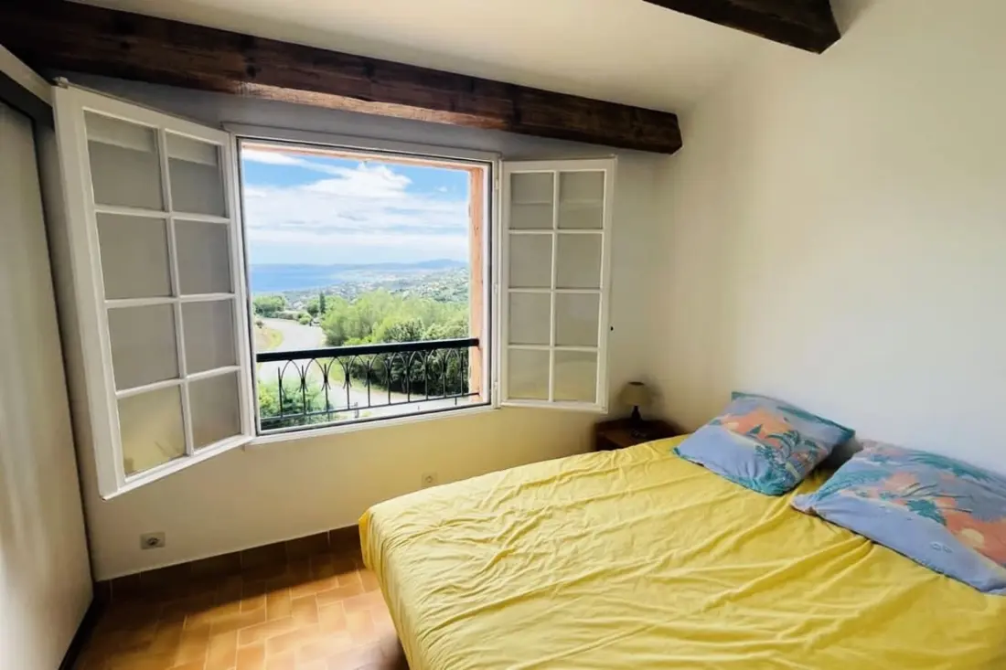 Mazet Avec Vue Sur Le Golfe De Saint-tropez