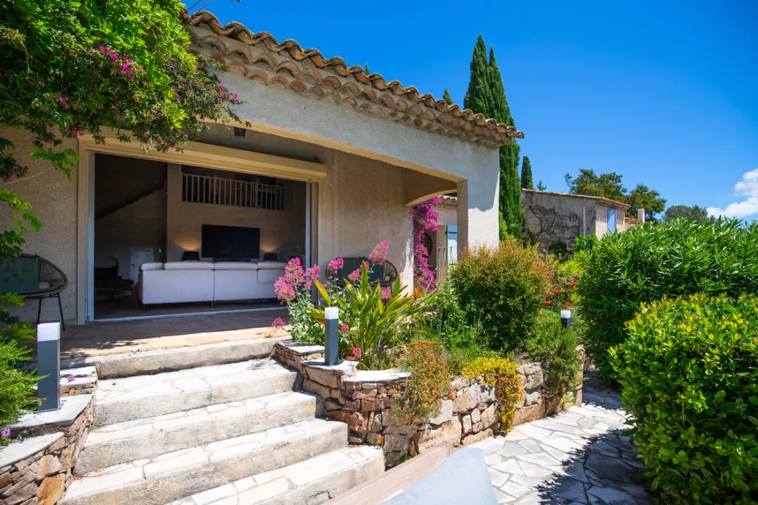 Villa 10 Pers Piscine Privée Près De Saint-tropez