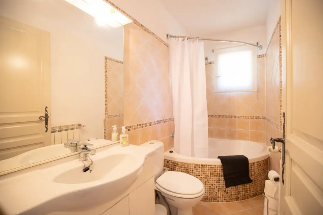 Villa 10 Pers Piscine Privée Près De Saint-tropez