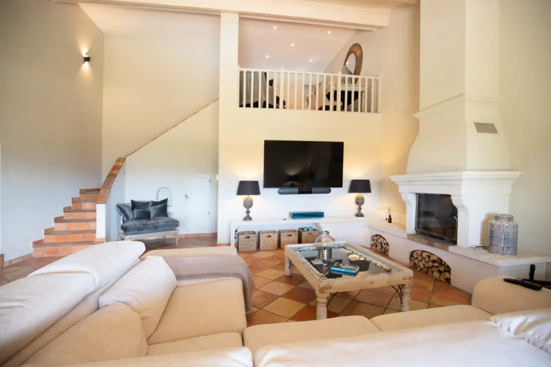 Villa 10 Pers Piscine Privée Près De Saint-tropez