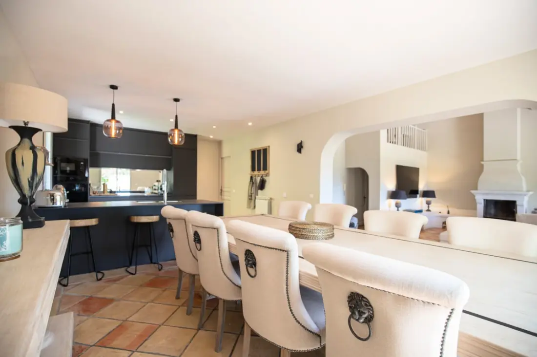 Villa 10 Pers Piscine Privée Près De Saint-tropez