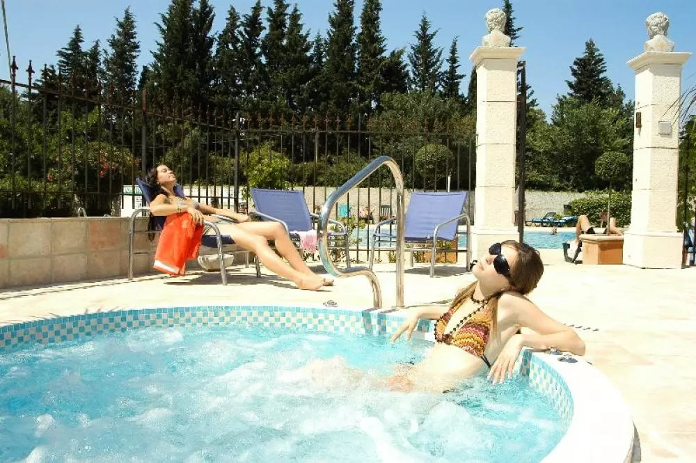 Village Camping Les Pêcheurs 4 étoiles★★★★