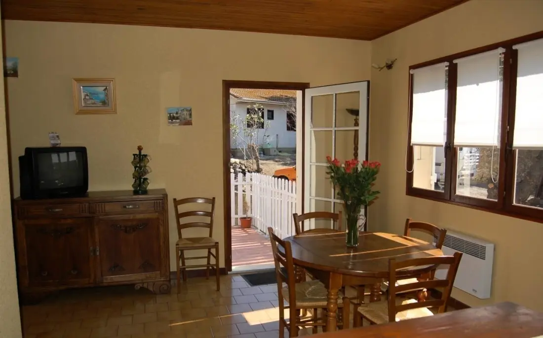 Gîte de France à Roquefort Des Corbieres  5