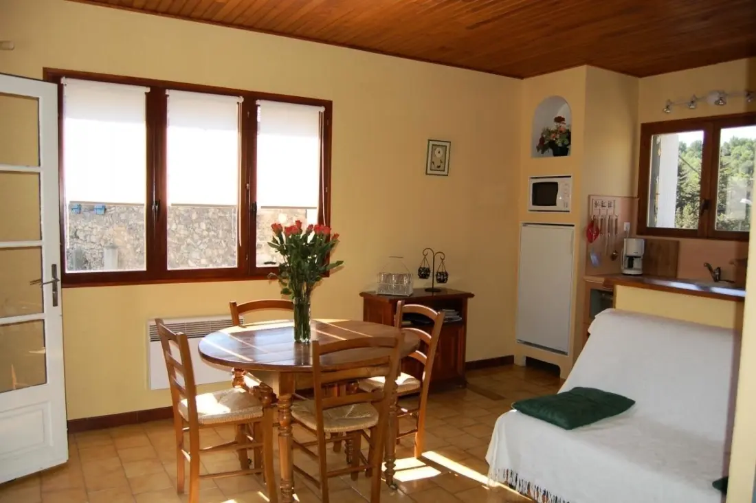 Gîte de France à Roquefort Des Corbieres  5