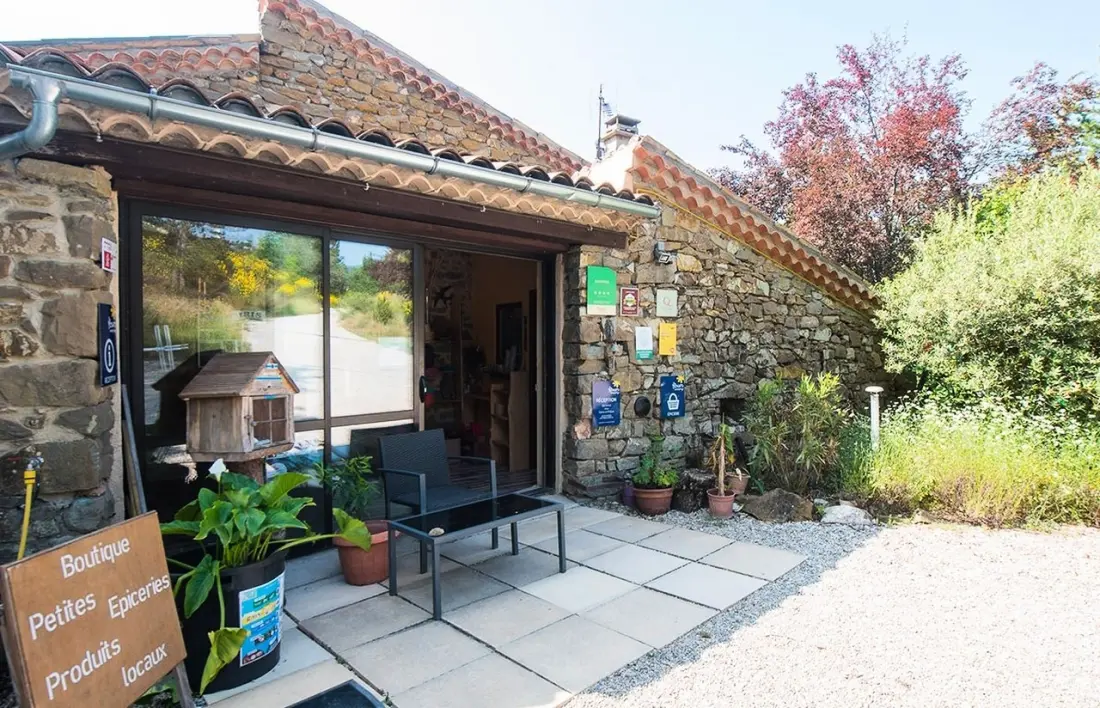 Flower Camping Les Hauts de Rosans 4 étoiles★★★★