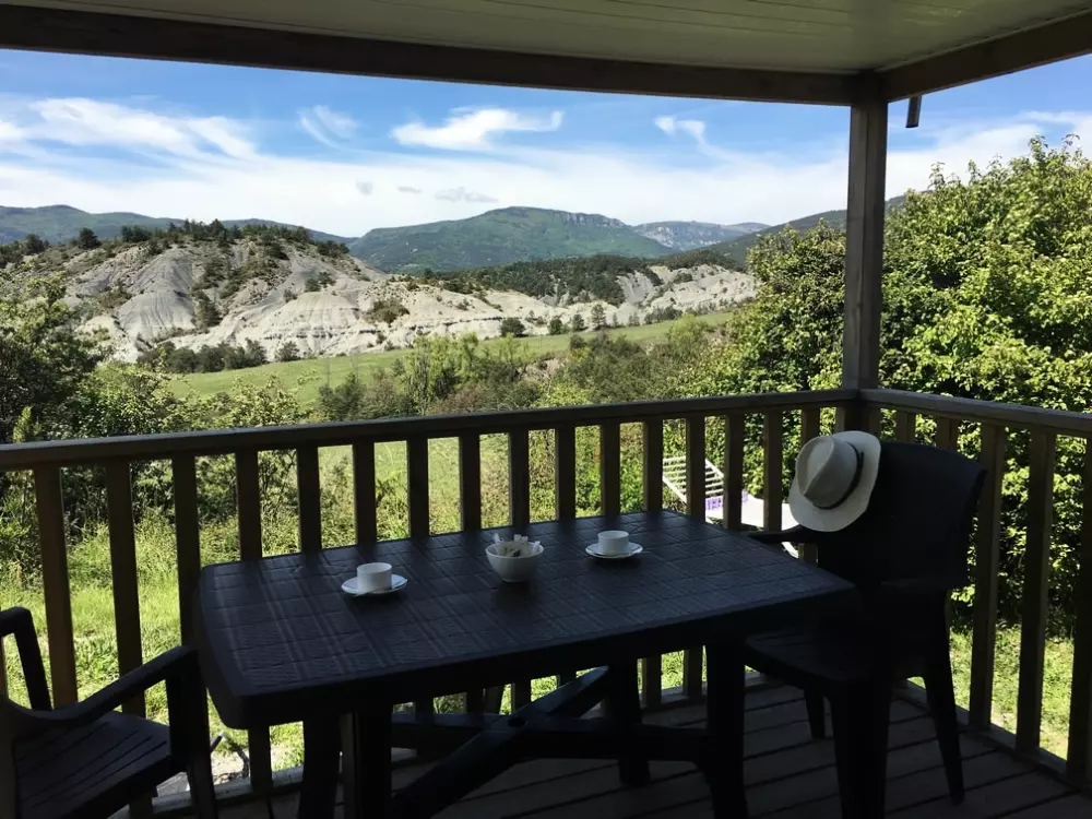 Flower Camping Les Hauts de Rosans 4 étoiles★★★★