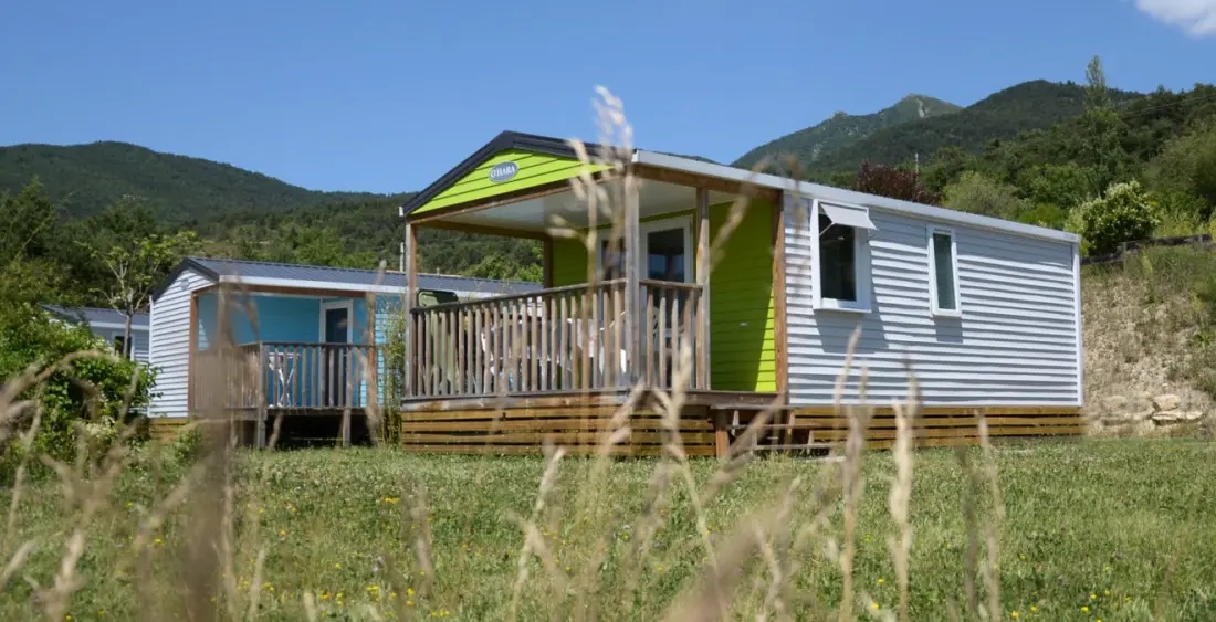 Flower Camping Les Hauts de Rosans 4 étoiles★★★★