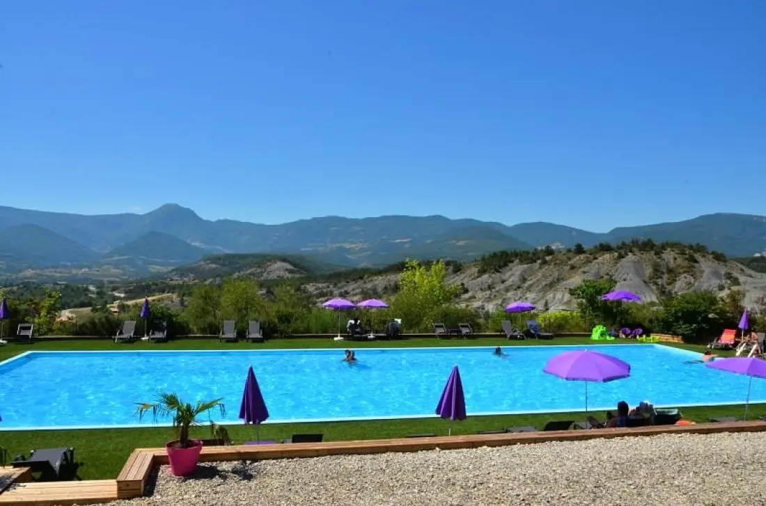 Flower Camping Les Hauts de Rosans 4 étoiles★★★★