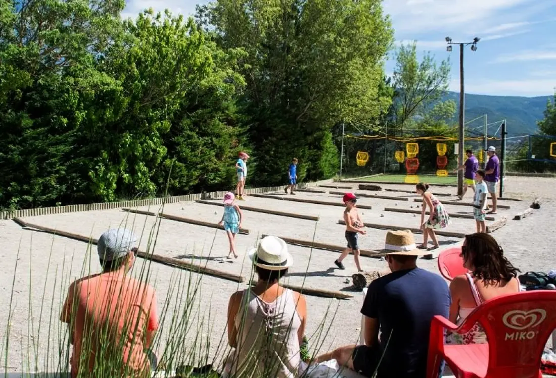 Flower Camping Les Hauts de Rosans 4 étoiles★★★★