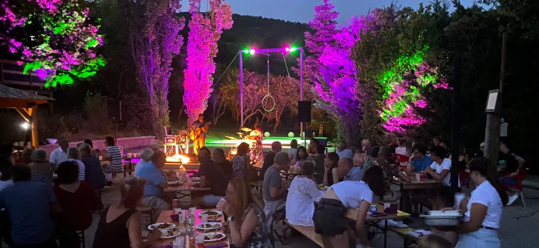 Flower Camping Les Hauts de Rosans 4 étoiles★★★★