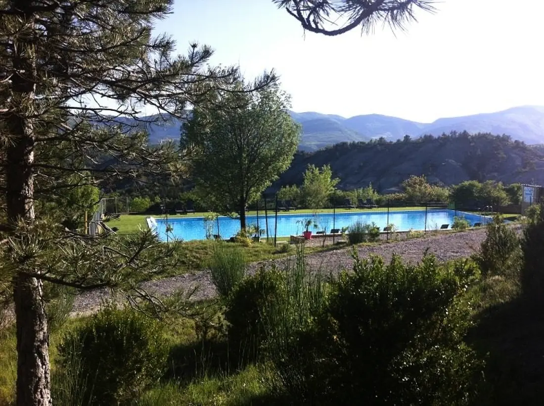 Flower Camping Les Hauts de Rosans 4 étoiles★★★★