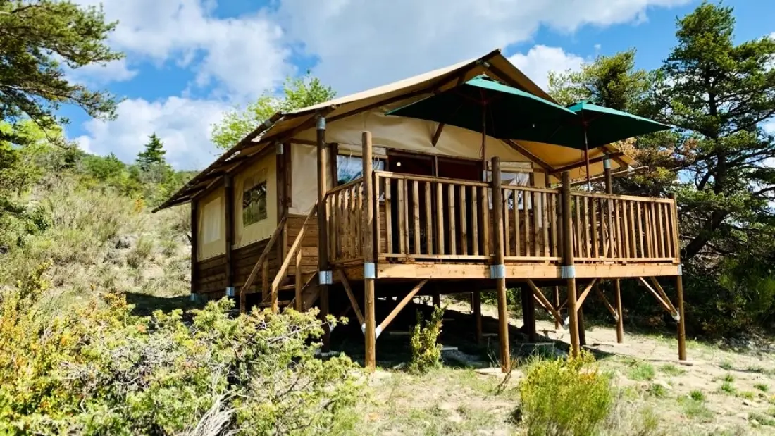 Flower Camping Les Hauts de Rosans 4 étoiles★★★★