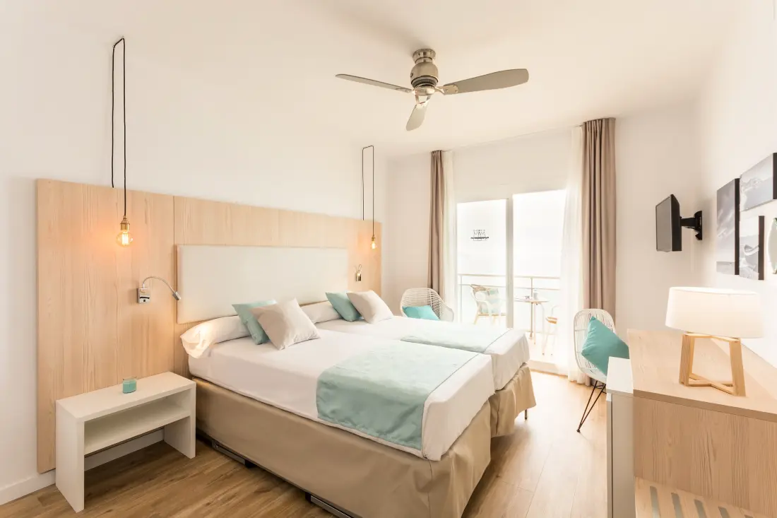 Hôtel Pierre & Vacances Monterrey Roses 4 étoiles★★★★