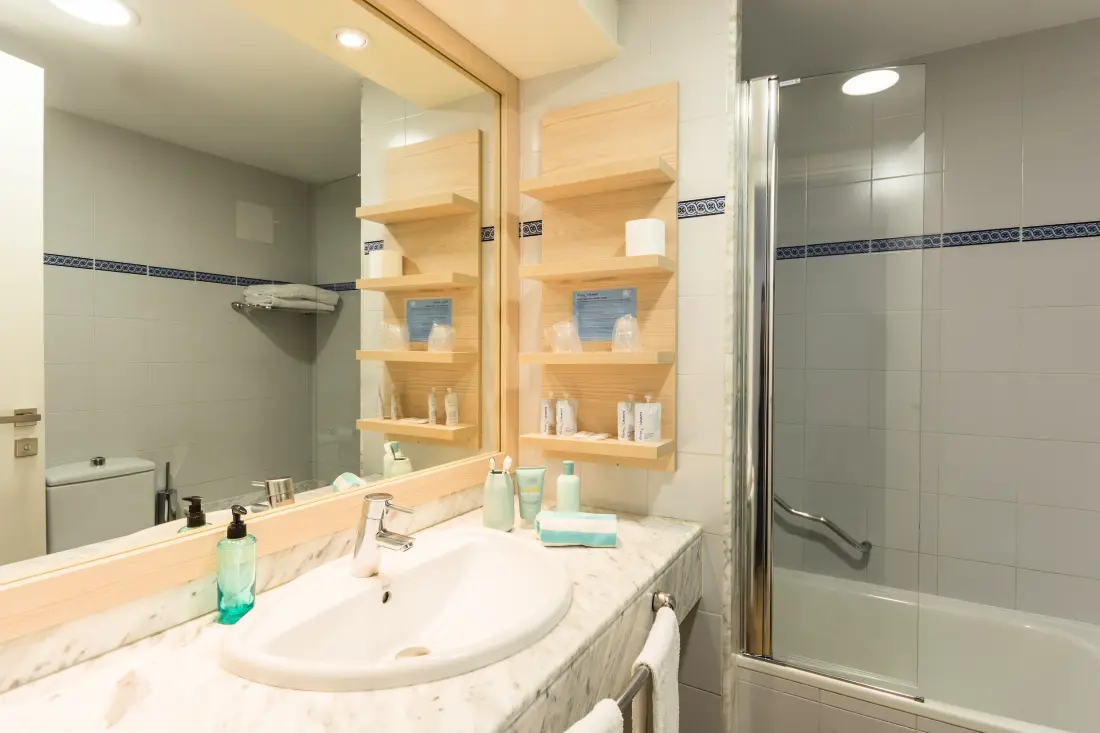 Hôtel Pierre & Vacances Monterrey Roses 4 étoiles★★★★