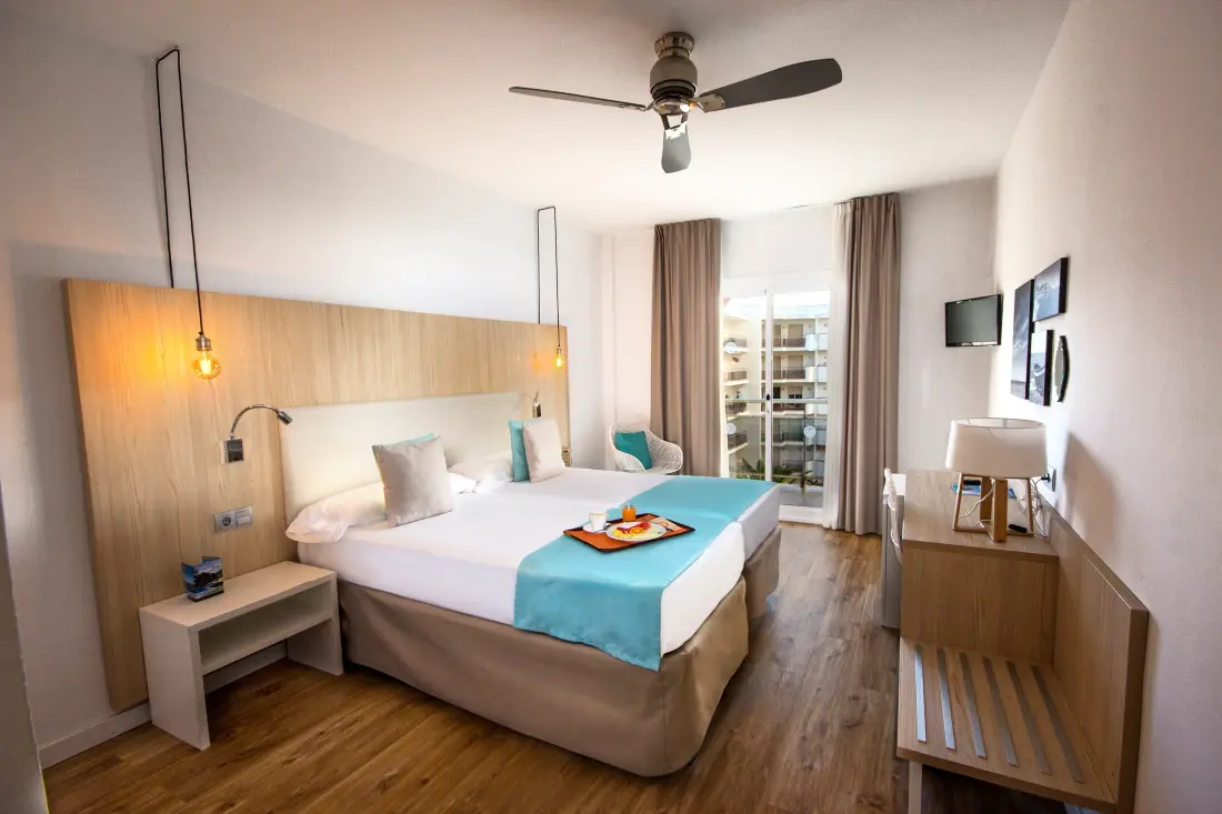 Hôtel Pierre & Vacances Monterrey Roses 4 étoiles★★★★