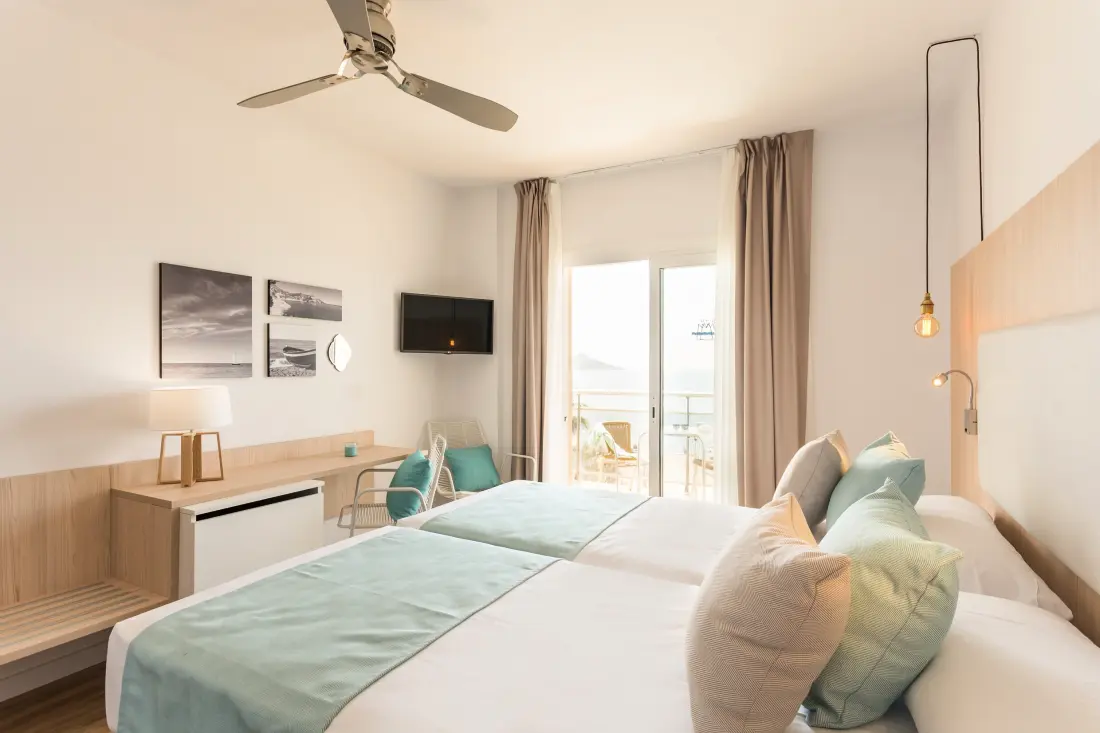Hôtel Pierre & Vacances Monterrey Roses 4 étoiles★★★★