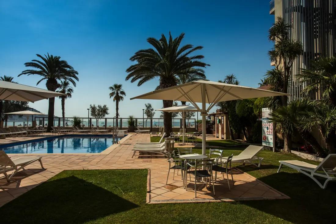 Hôtel Pierre & Vacances Monterrey Roses 4 étoiles★★★★