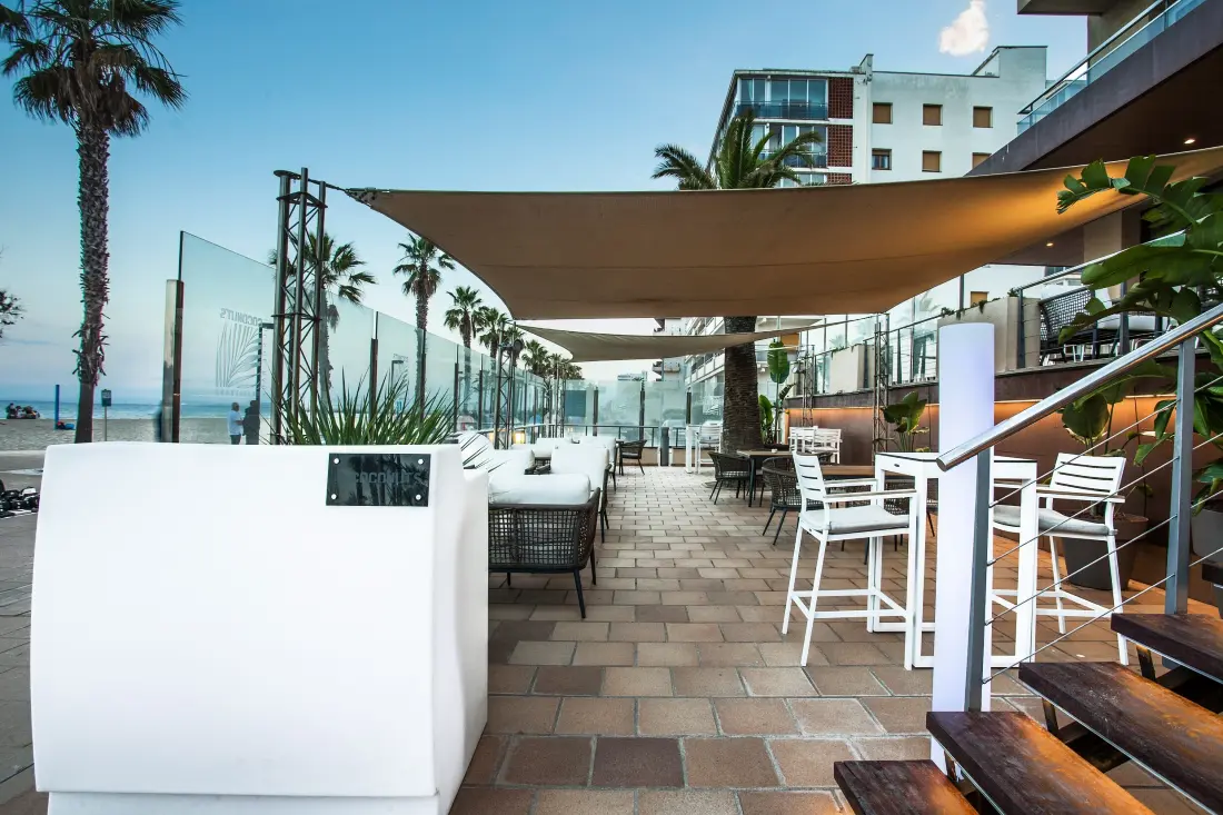 Hôtel Pierre & Vacances Monterrey Roses 4 étoiles★★★★
