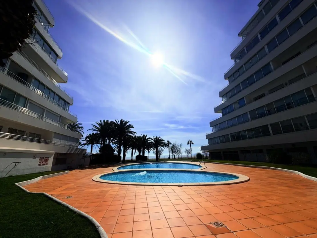 Location de Vacances Roses 1010
