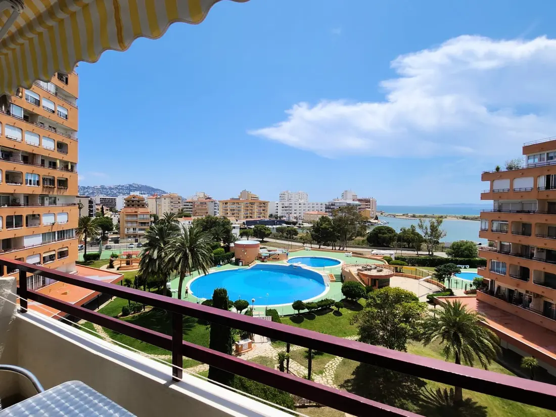 Location de Vacances Roses 1018