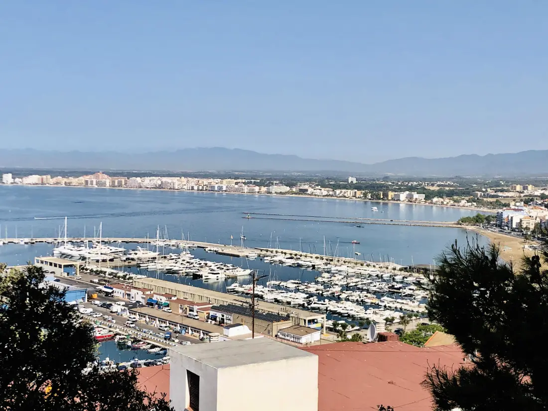 Location de Vacances Roses 1061