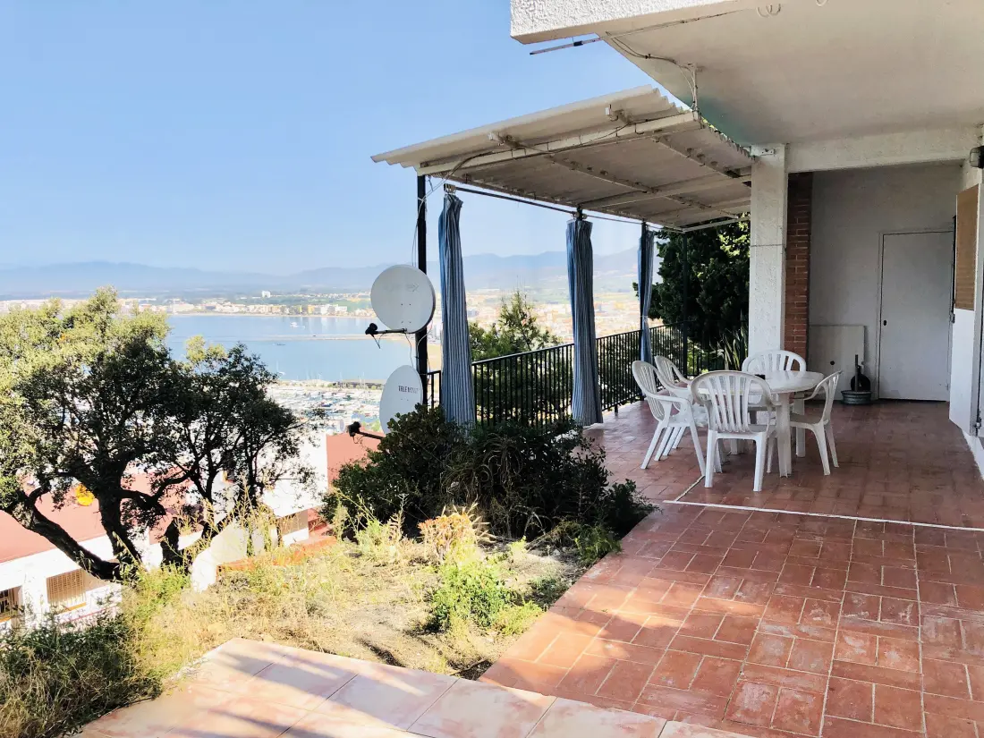 Location de Vacances Roses 1061