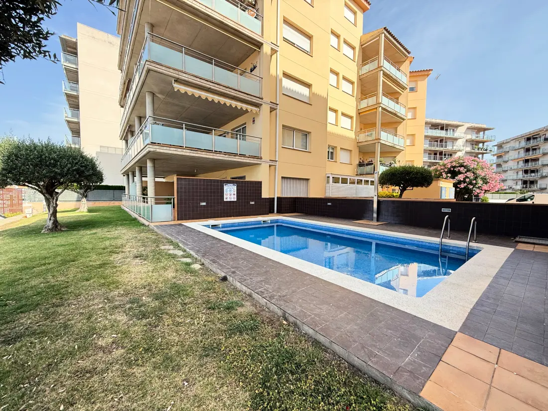 Location de Vacances Roses 1063