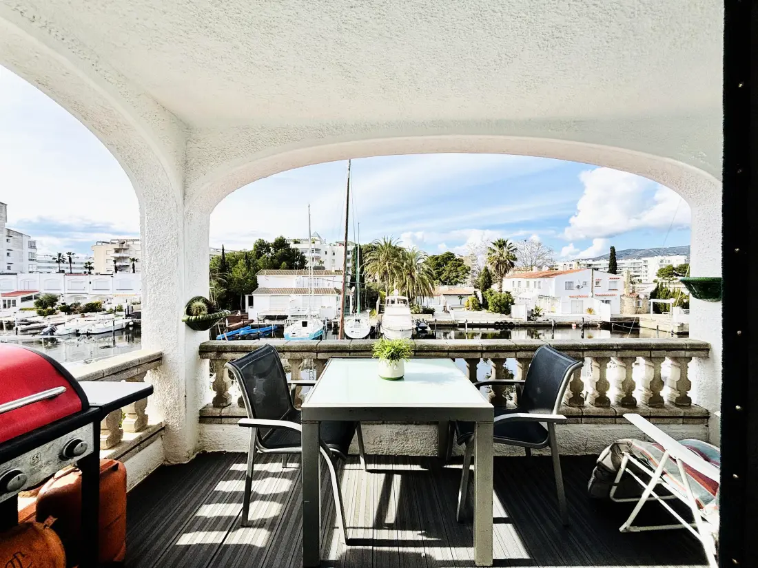 Location de Vacances Roses 1067