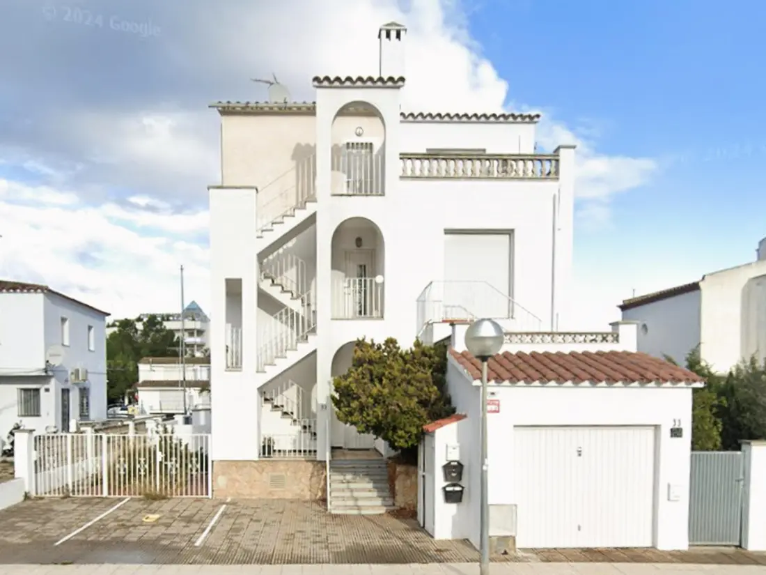 Location de Vacances Roses 1067