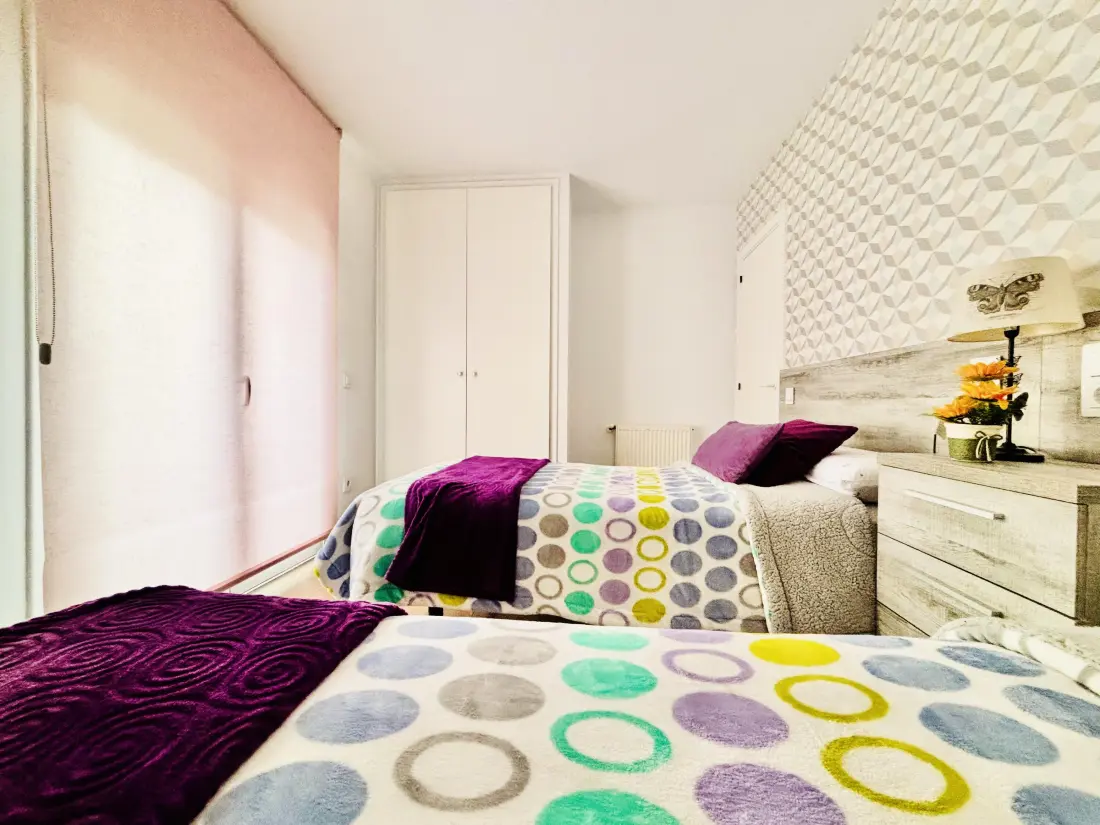 Location de Vacances Roses 1070