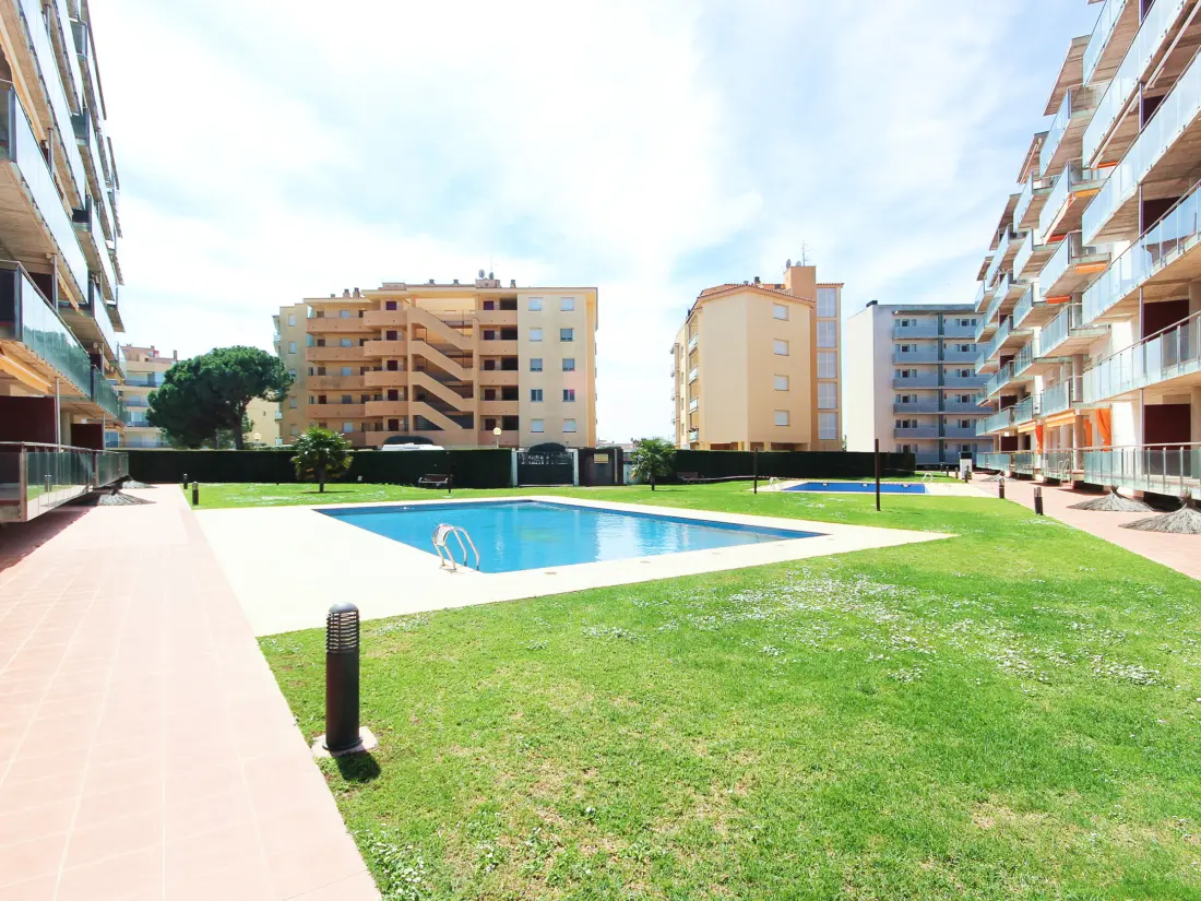 Location de Vacances Roses 1074