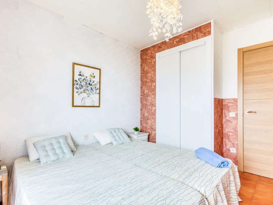 Location de Vacances Roses 1080