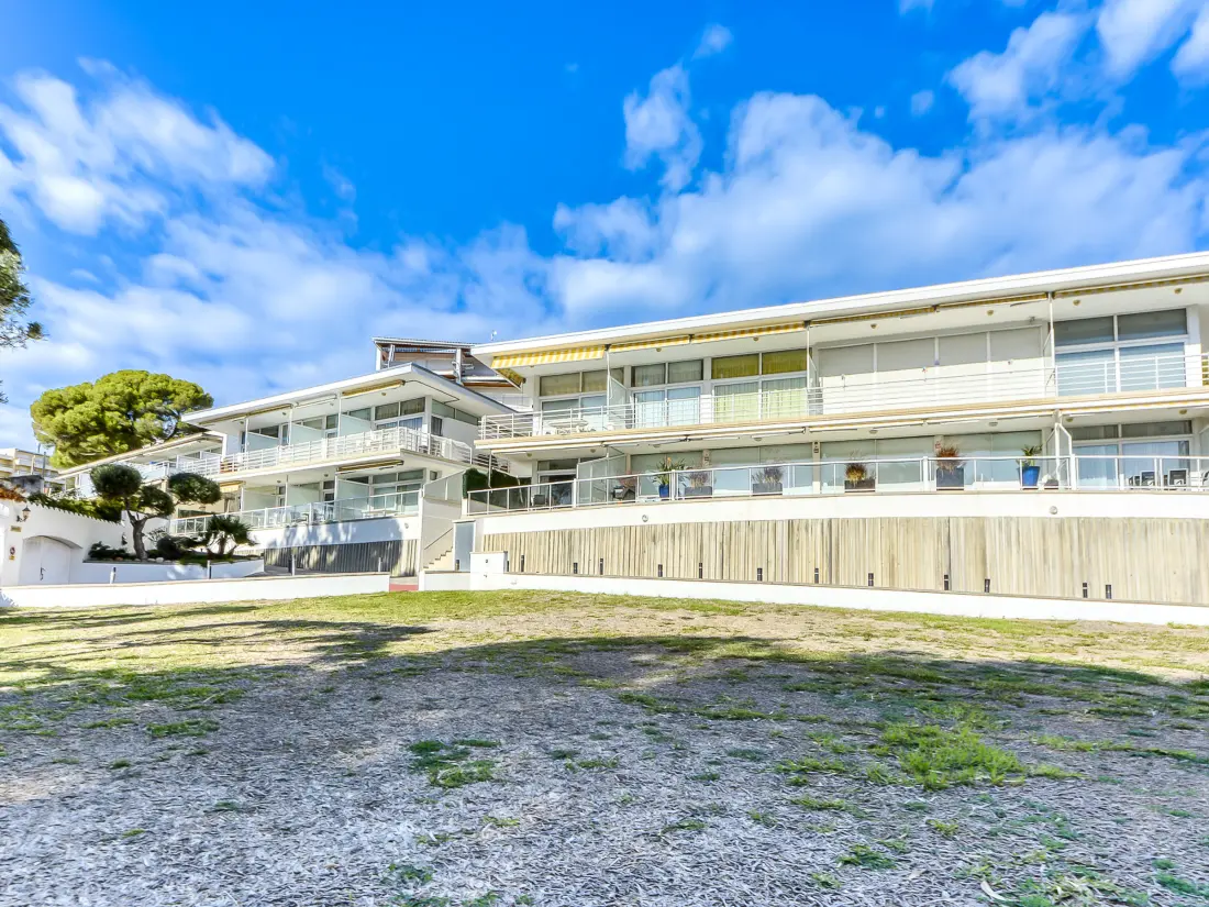 Location de Vacances Roses 1083