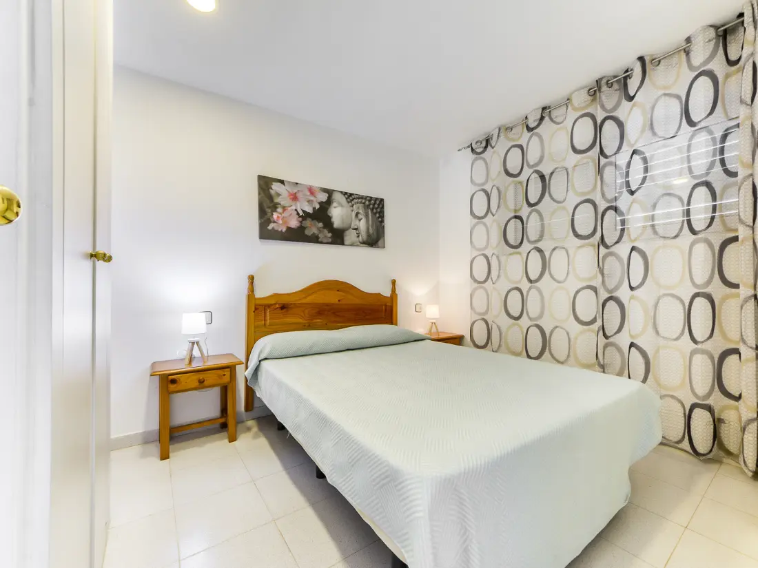 Location de Vacances Roses 1083
