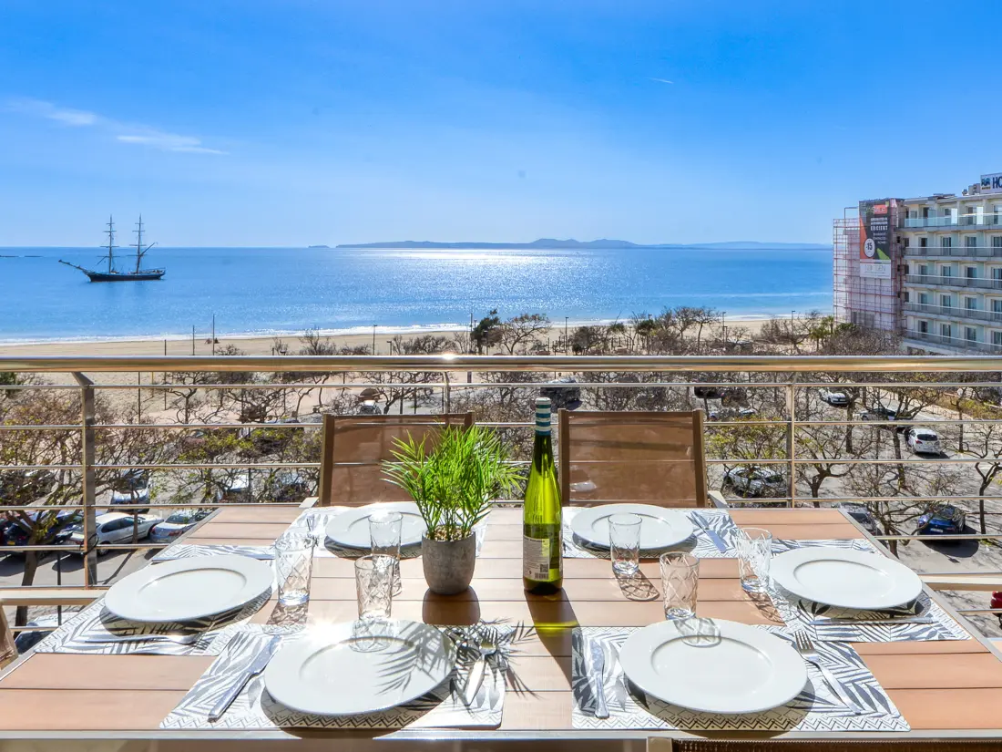 Location de Vacances Roses 1084
