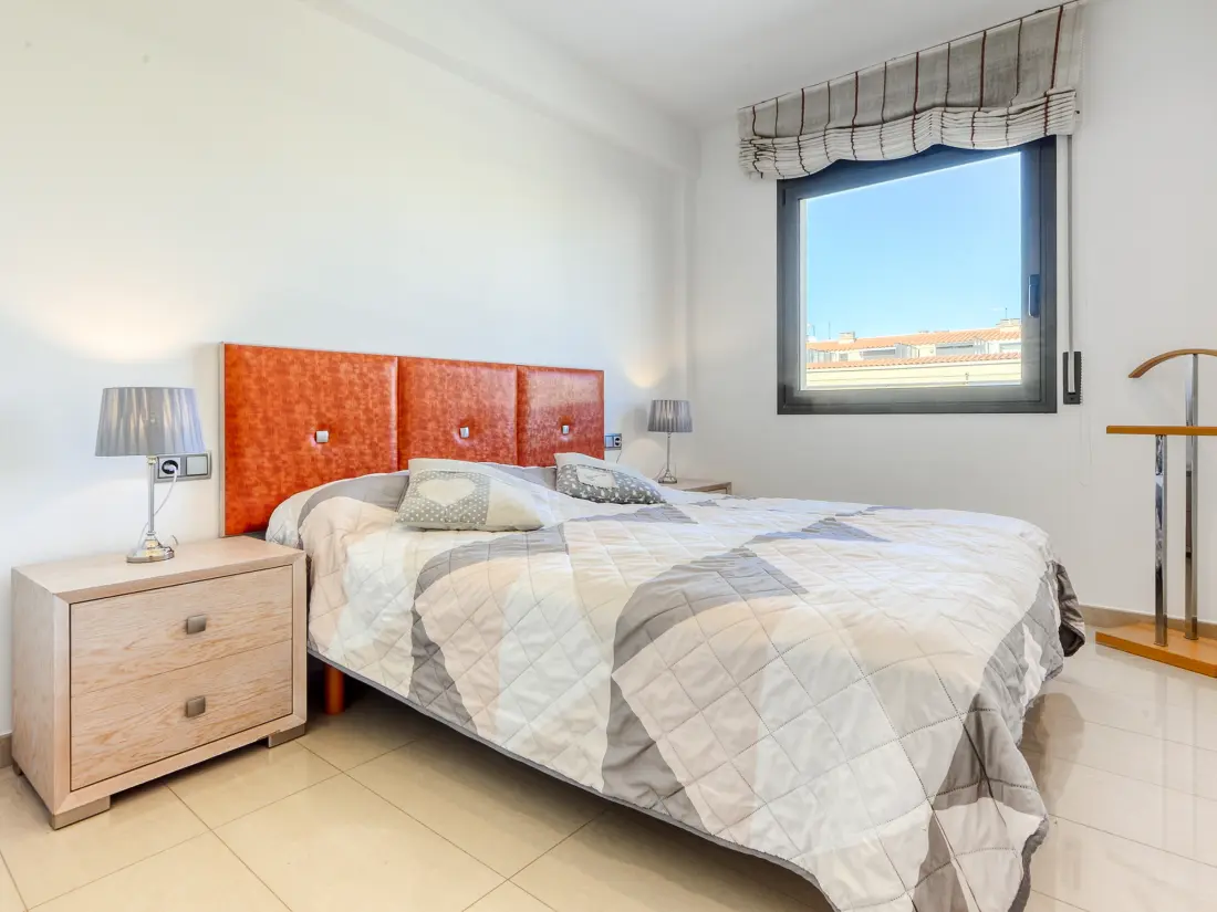 Location de Vacances Roses 1084