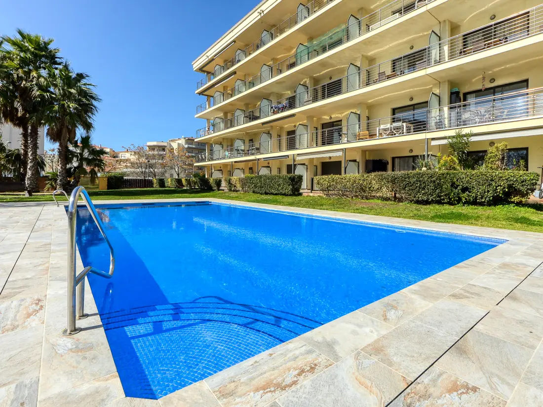 Location de Vacances Roses 1084