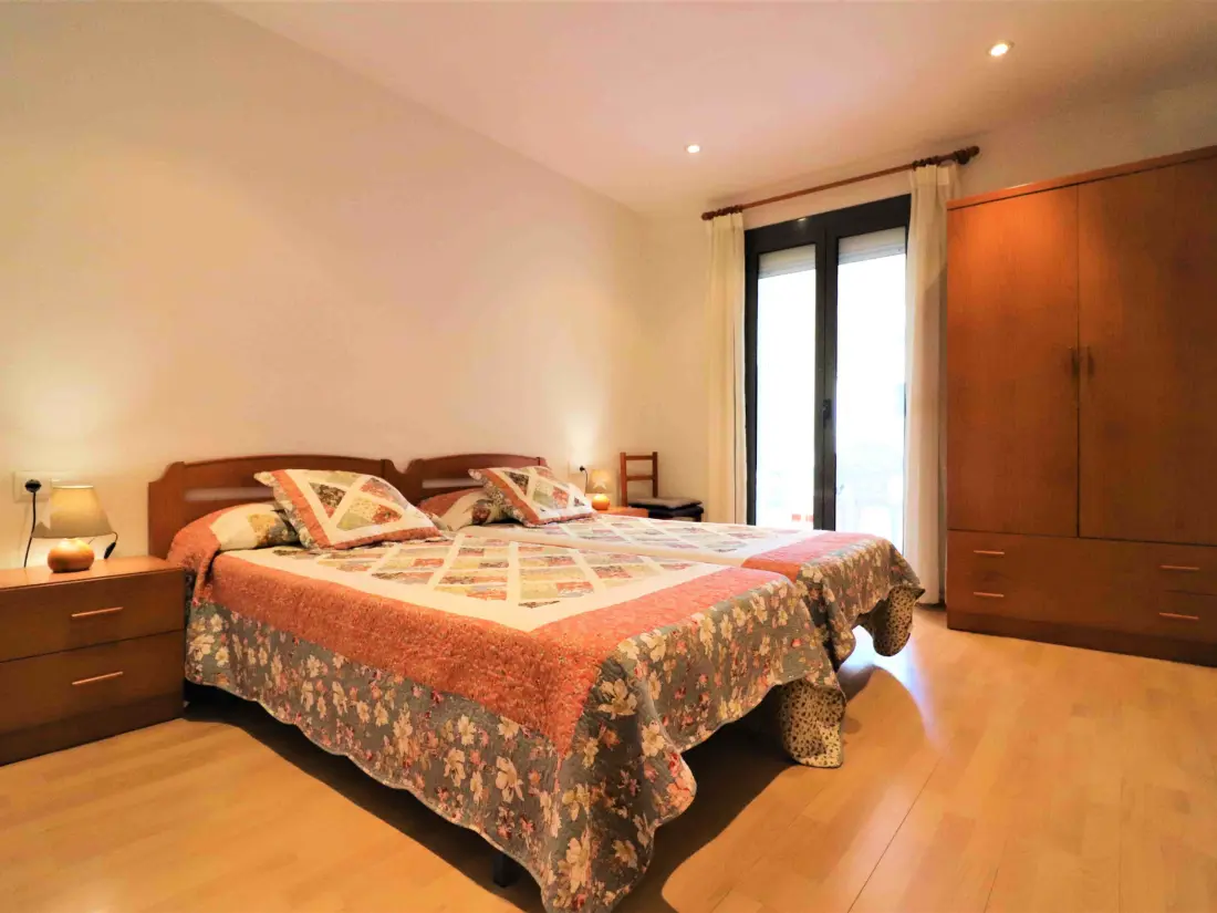 Location de Vacances Roses 1086