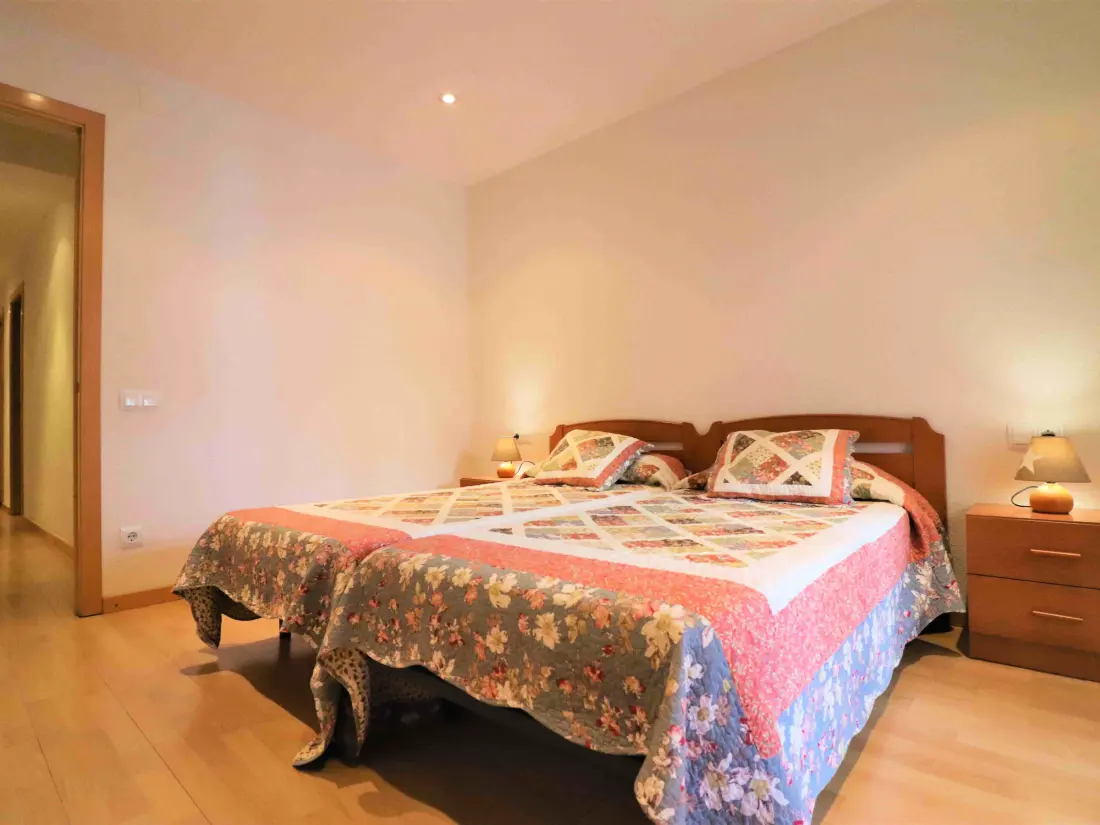 Location de Vacances Roses 1086