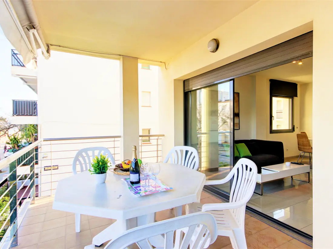 Location de Vacances Roses 1098