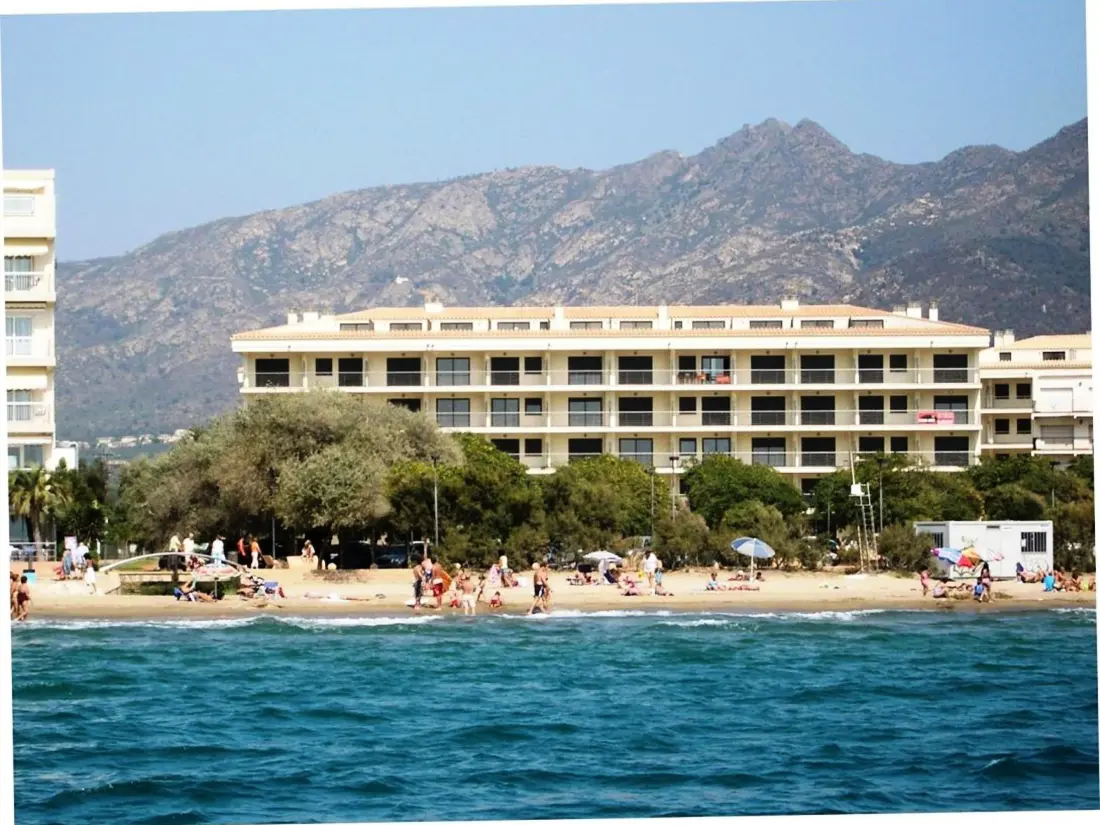 Location de Vacances Roses 1098