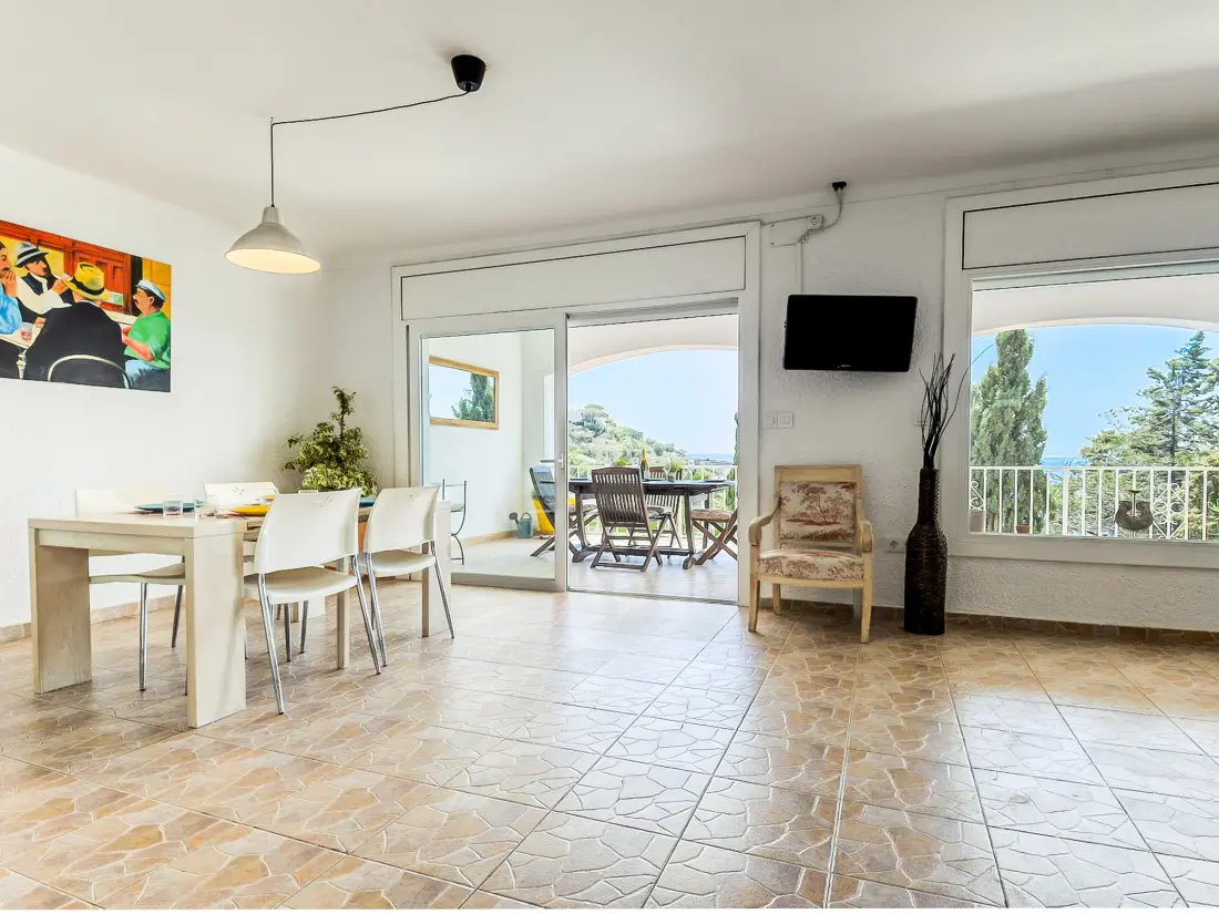 Location de Vacances Roses 1121