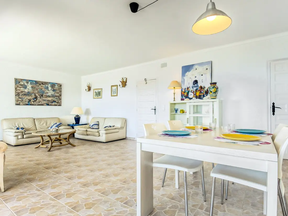 Location de Vacances Roses 1121