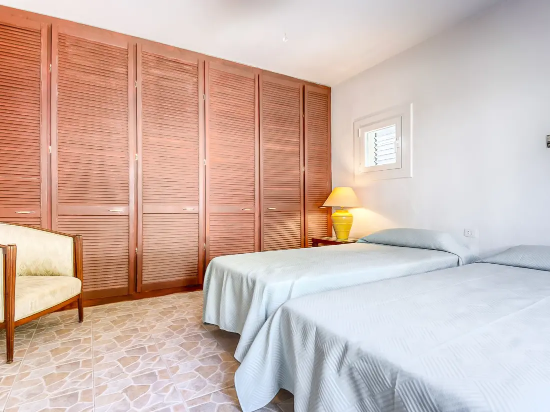 Location de Vacances Roses 1121