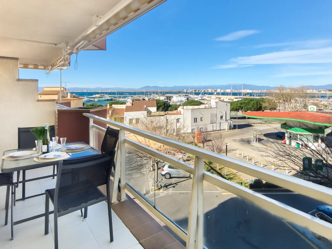 Location de Vacances Roses 1127