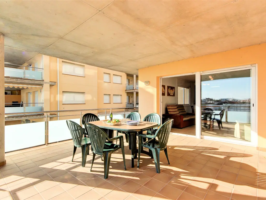 Location de Vacances Roses 1129
