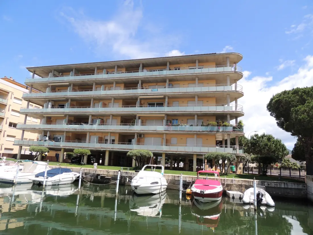 Location de Vacances Roses 1129
